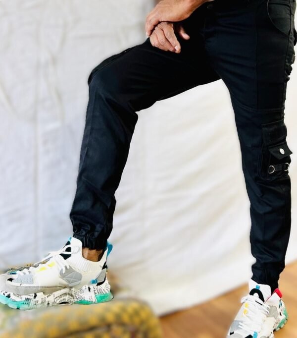 Slim Fit black Cargo Pants - Image 3